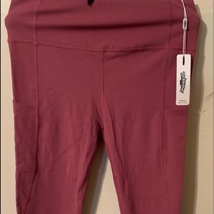 NWT Leggings With Hidden Pockets